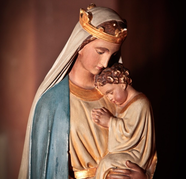 Chi è la Vergine Maria per noi